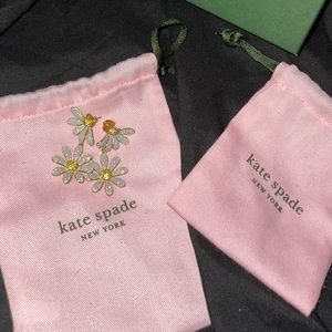 Kate spade Dazzling dangling daisy earrings